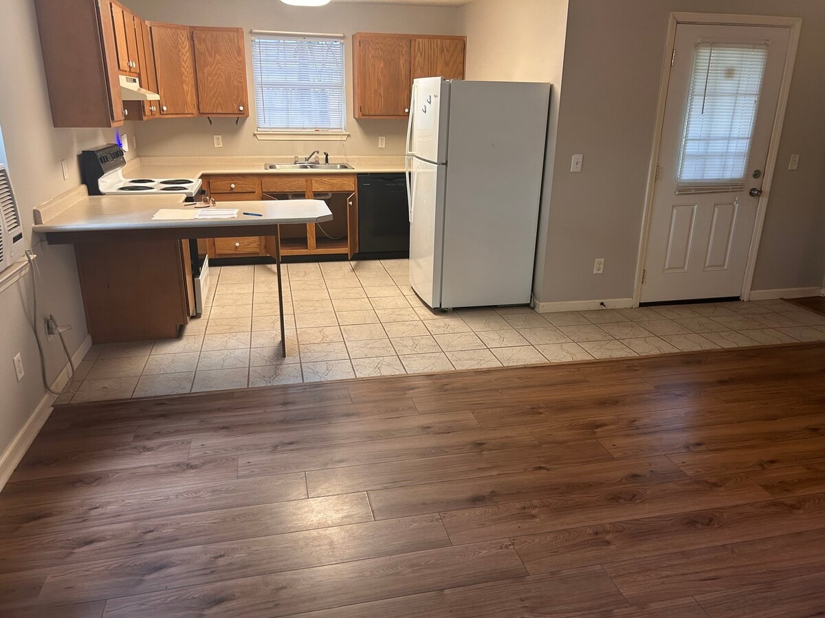 Photo - 183 Holly Hill Rd