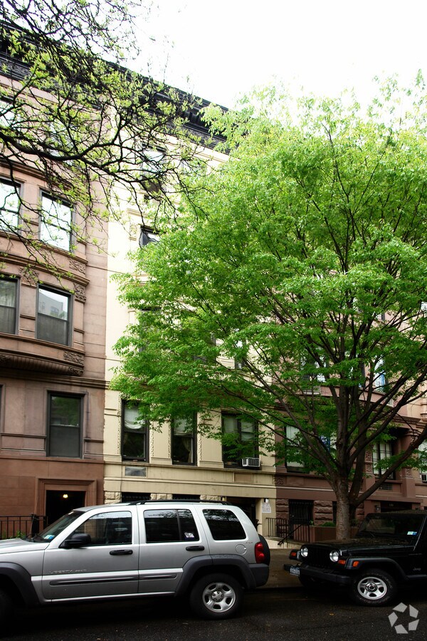 Photo - 33 W 87 Street