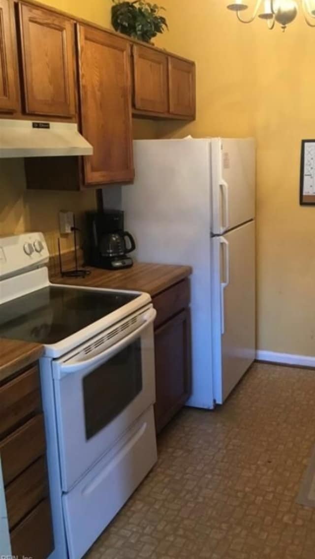 Cocina - 324 Cobblewood Arch