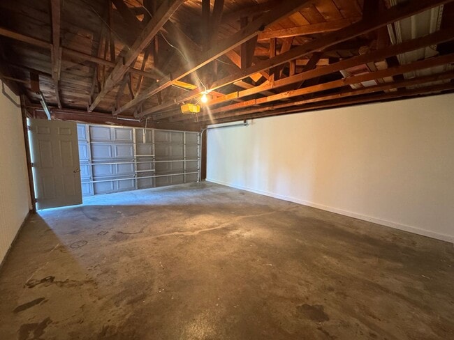Photo - 3 Bedroom Home