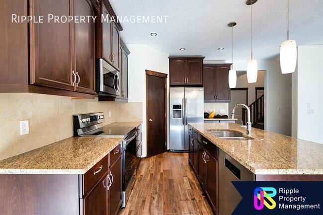 Photo - Modern 5 Beds, 3.5 Baths Single- Family | 2 Pets Allowed No Weight Limit