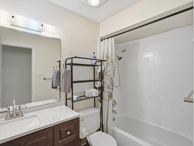 Photo - 6412 Tammy Ct