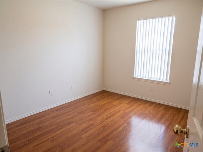 Building Photo - 2808 Edgefield St