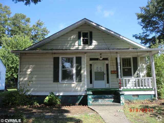 Building Photo - 142 Windsor Ave Rental