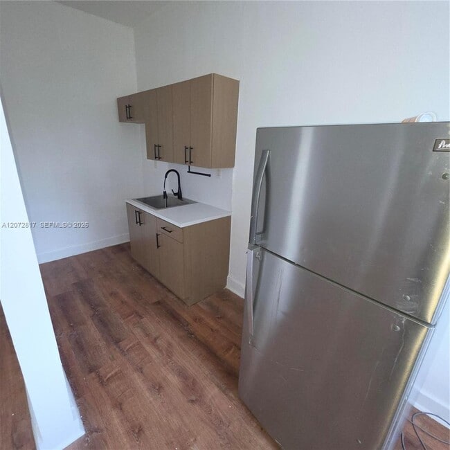 Photo - 35 NE 64th Terrace Unidad 23