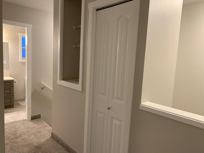 10121-10197 97 Ave Unit F35