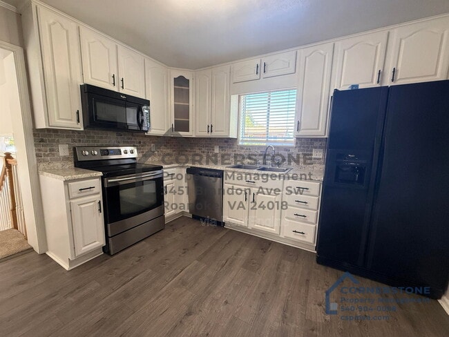 Photo - 3113 Clearview Dr