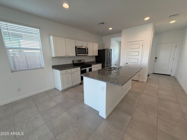 Photo - 40060 W Hillman Dr