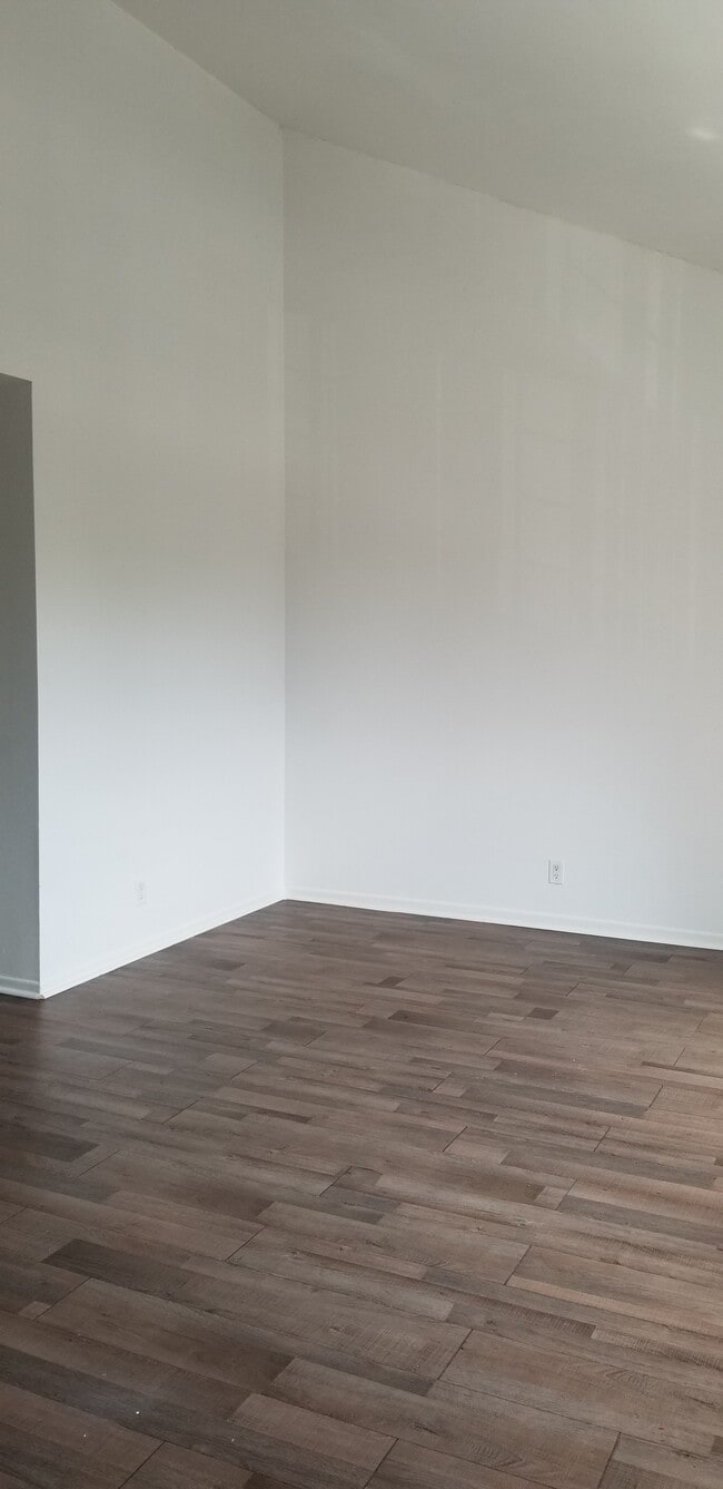 Photo - Shadow Brooks Apartments