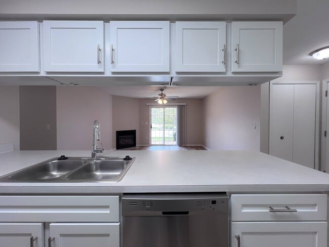 Photo - Highlands of Heritage Woods