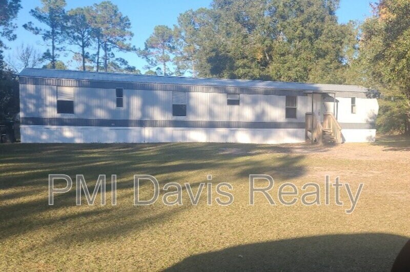 Photo - 4674 Mayflower St