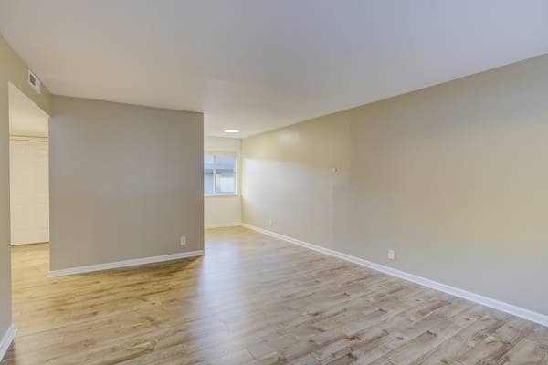 Photo - 2220 Lake Rd Unit A6