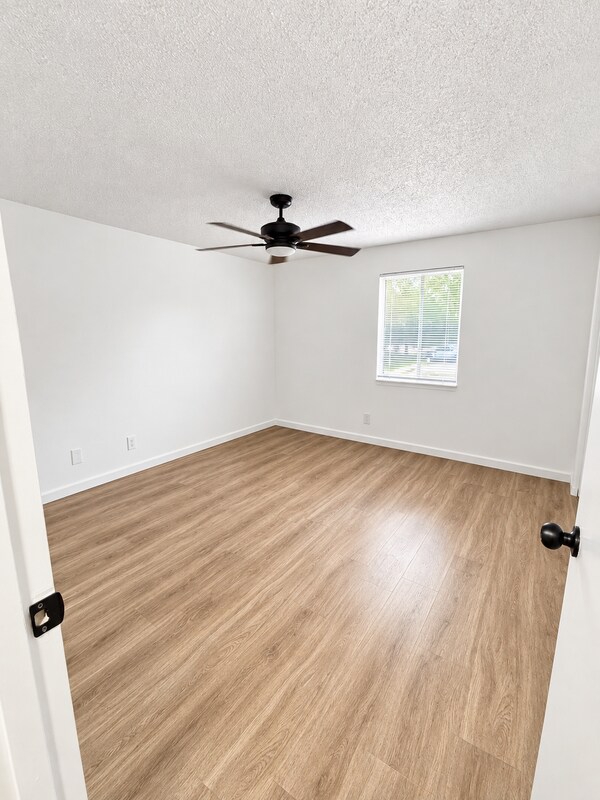 6519 W Newberry Rd Unit 910