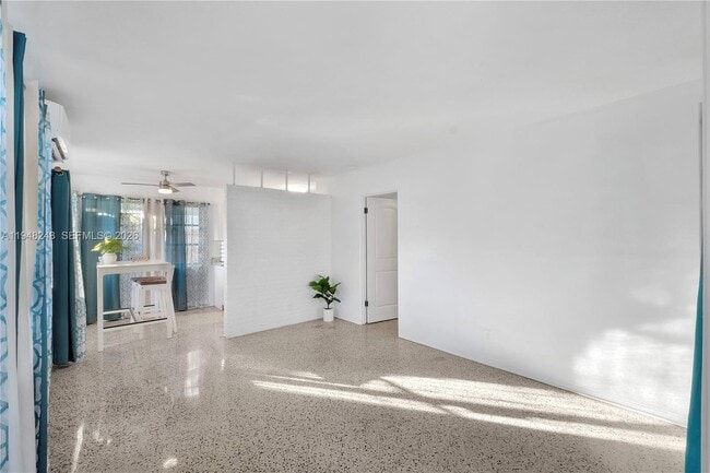 Photo - 1821 SW 11th Ct Unit Front