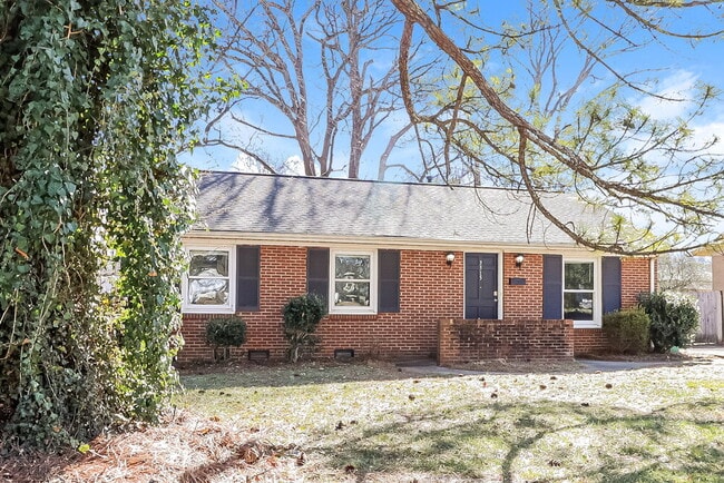 Photo - 3515 Archer Ave