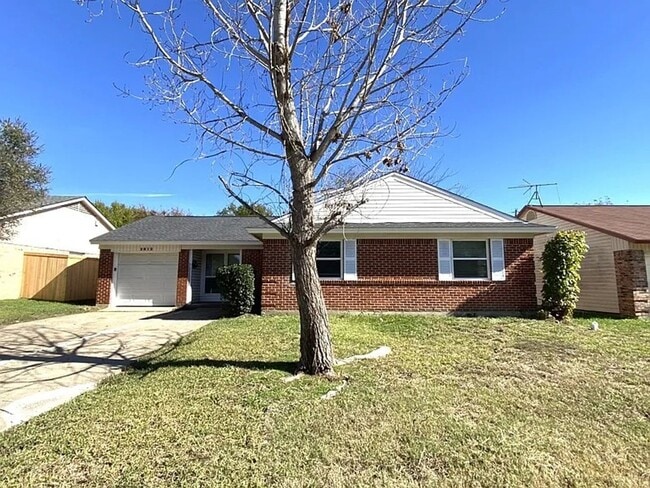 Photo - 2812 Bamboo St