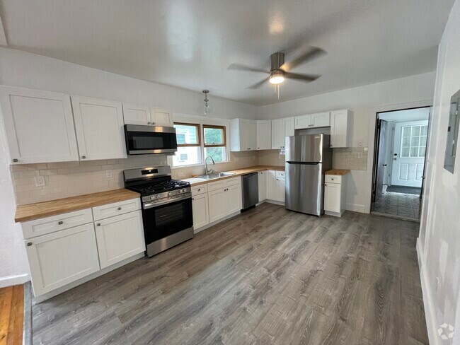 Building Photo - 293 Boston Ave Unit 2 Rental