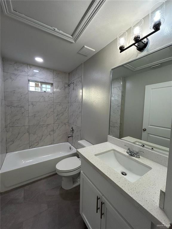 Photo - 7 Multi National Unit C