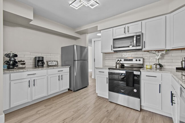 Building Photo - North Park Towers Rental