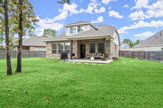 Photo - 104 Winged Elm Ct