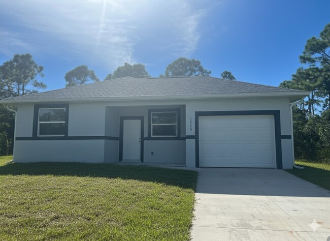 MOVE IN READY-3/2/1-PUNTA GORDA, FL - MOVE IN READY-3/2/1-PUNTA GORDA, FL House