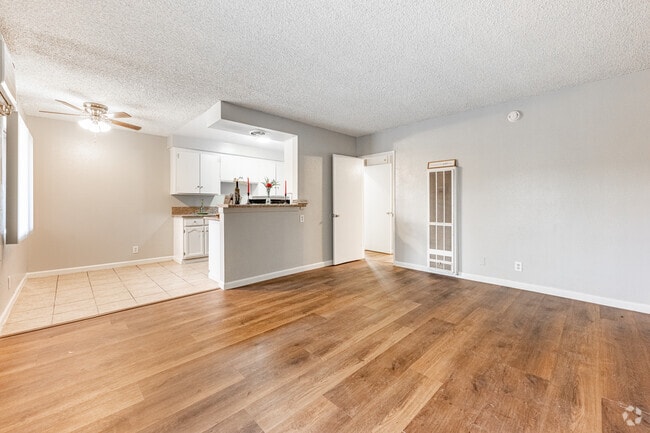 1BR, 1BA - 700SF - Living Room - Rosemead Apartments II