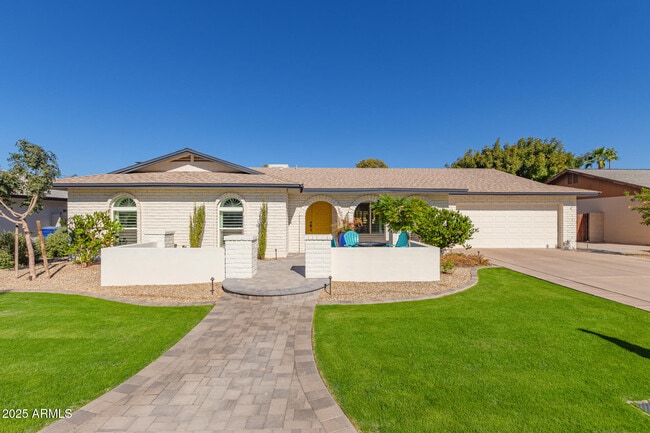 Photo - 2032 E Pegasus Dr Casa