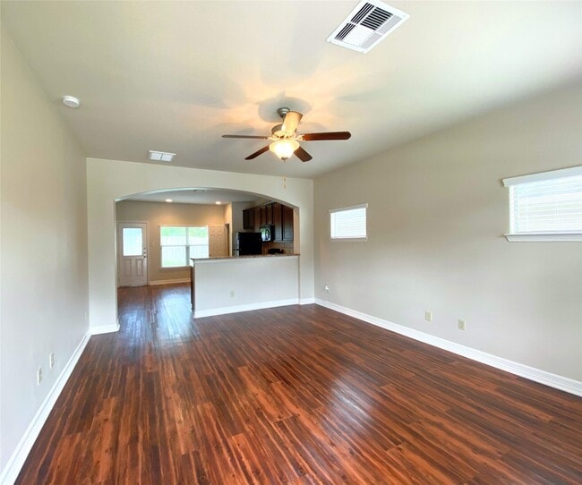 Photo - 40 Woodland Hills Dr