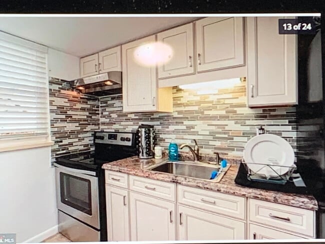 Photo - 238 E 11th Ave Unit 1