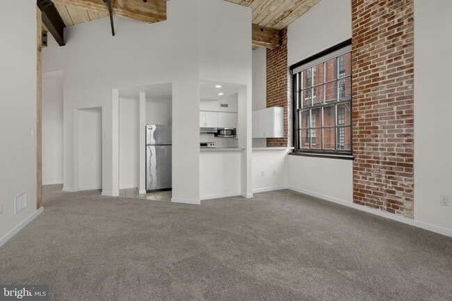 Building Photo - 303 Vine St Unit 308 Rental