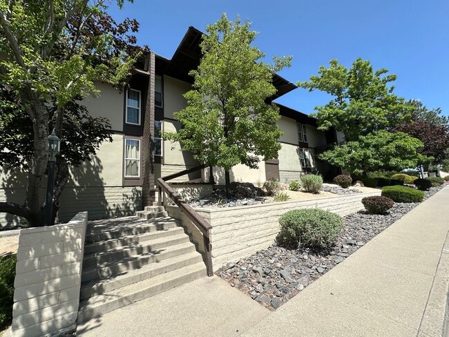 Building Photo - 3121 Cashill Blvd