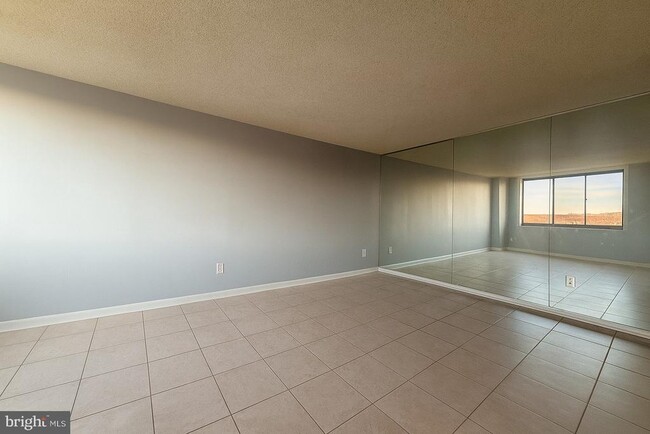 Photo - 5500 Holmes Run Pkwy Unit 918