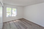 1BR,1BA- Bedroom