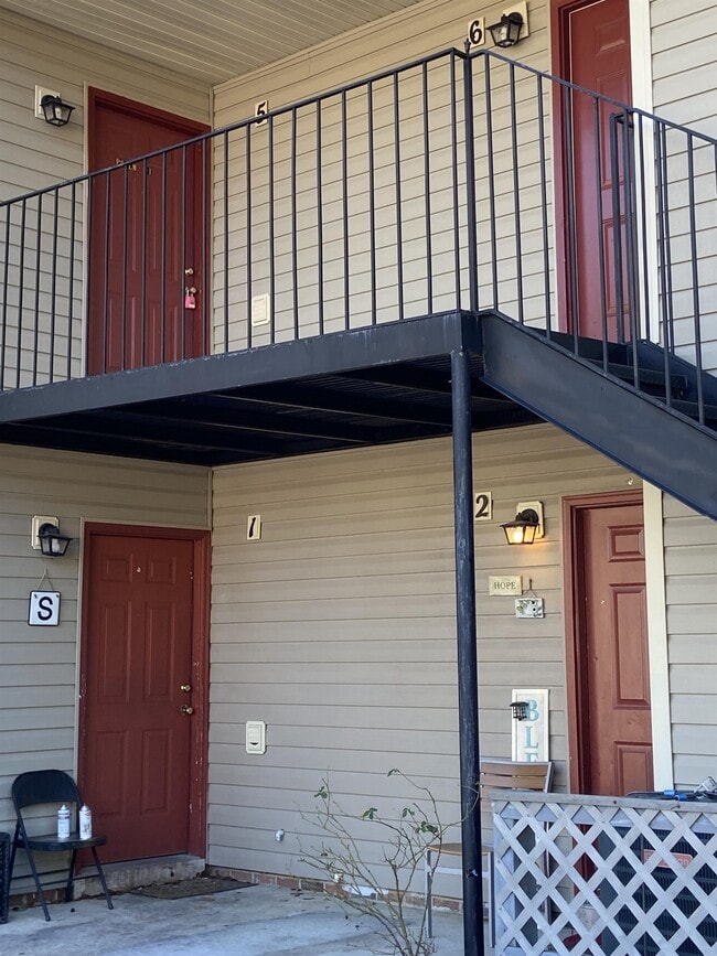 Photo - 6403 Starbrook Dr