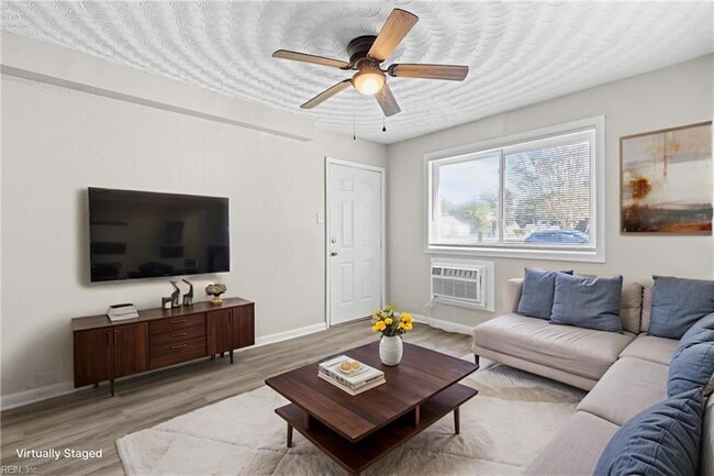 Photo - 200 Pullman Ave Unit 1