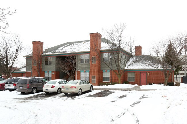 Carriage Town Square Apartments - Carriage Town Square Apartments