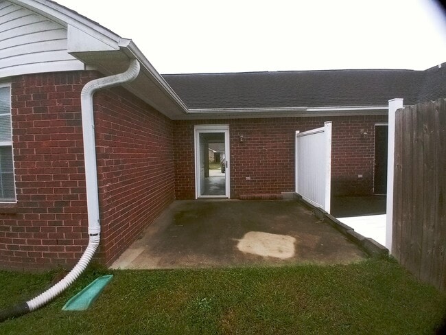 Photo - 2212 Dartmouth Dr