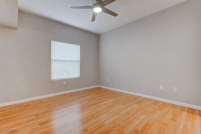 Building Photo - 6650 W Warm Springs Rd Unit 1099