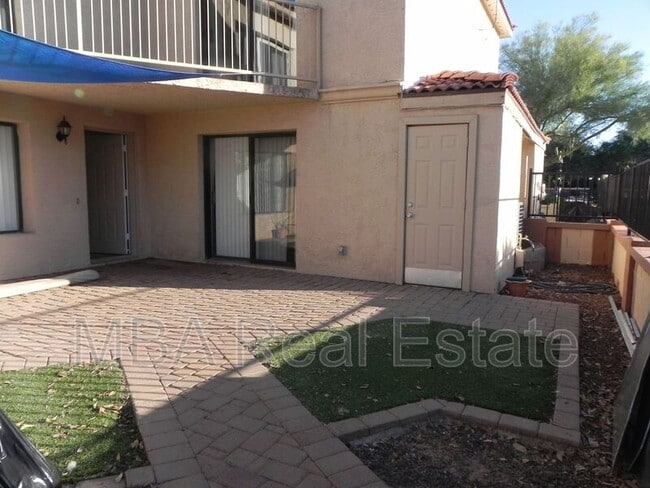 Photo - 15650 N 19th Ave Unidad #1196
