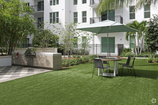 10X Fort Lauderdale