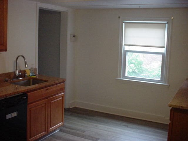 Building Photo - 719 Bethlehem Pike Unit 1st FLOOR