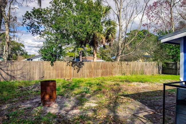 Photo - 531 New Berlin Rd