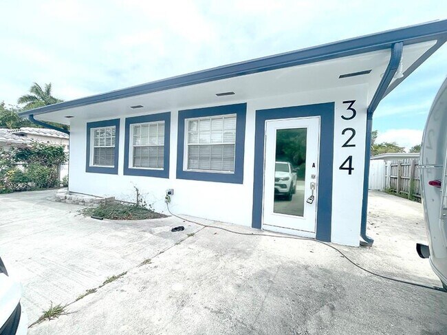 Photo - 324 SW 22nd St Apartamento Unidad A1