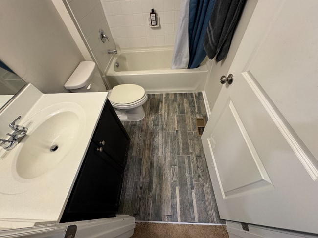 Photo - 1 Patterson Wy