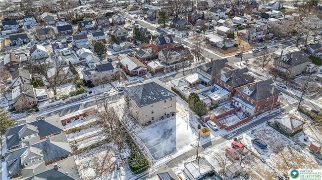 Photo - 1513 Maple St Unit 101