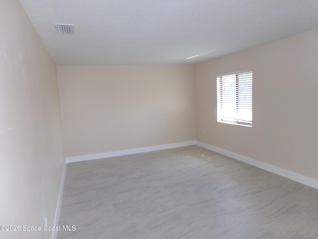 241 San Juan Cir