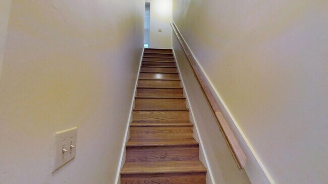 Photo - 45 1/2 Euclid Ave Unit F