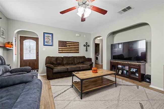 Photo - 3204 Barksdale Dr