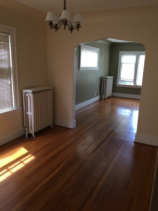 Photo - 2726Franklin