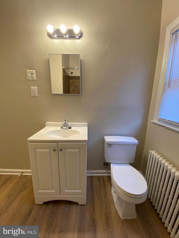 Building Photo - 8505 Flower Ave Unit 4